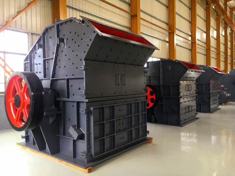 破碎機型號選擇指南:如何找到最適合你的那一款